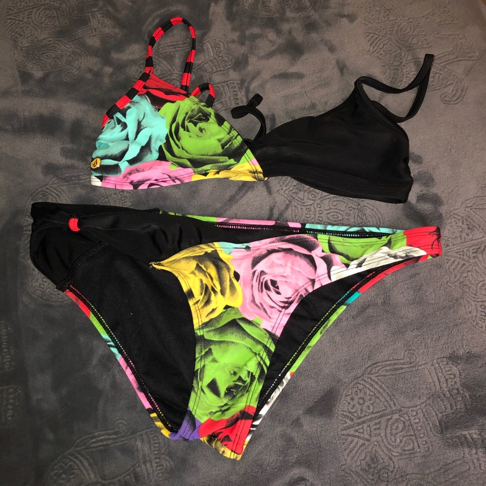 Bikini Small Top Medium Bottom